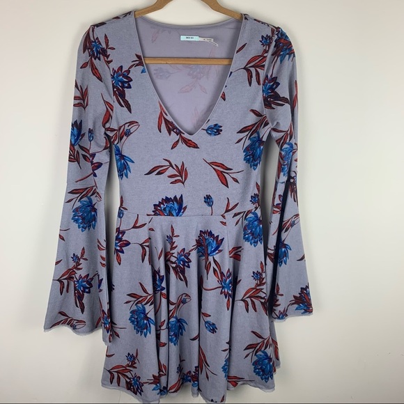 UO Kimichi Blue Floral Print V-Neck Purple Dress - Picture 4 of 11